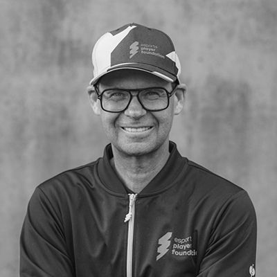 Der Pushfire Podcast mit Jörg Adami / esport player foundation